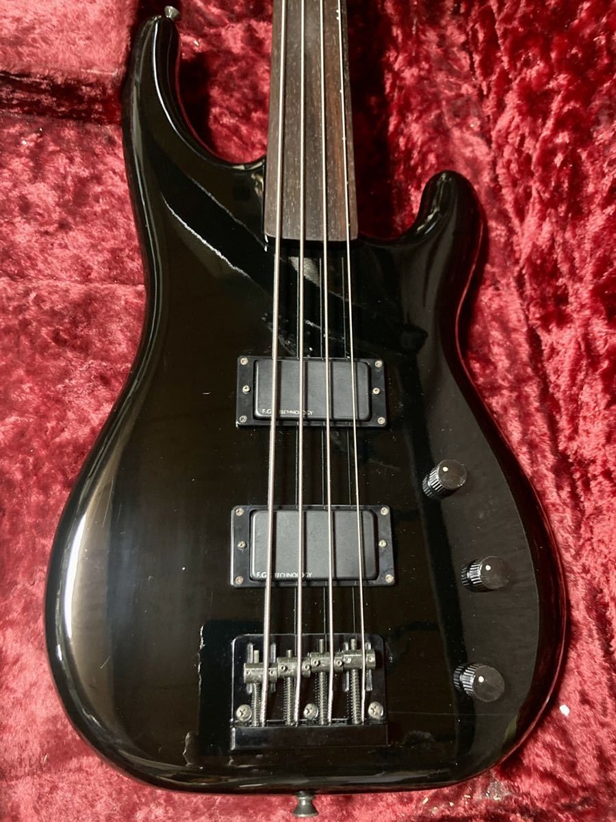 Fernandes FRB-70 Fretless Electric Bass Guitar Black Rare Used