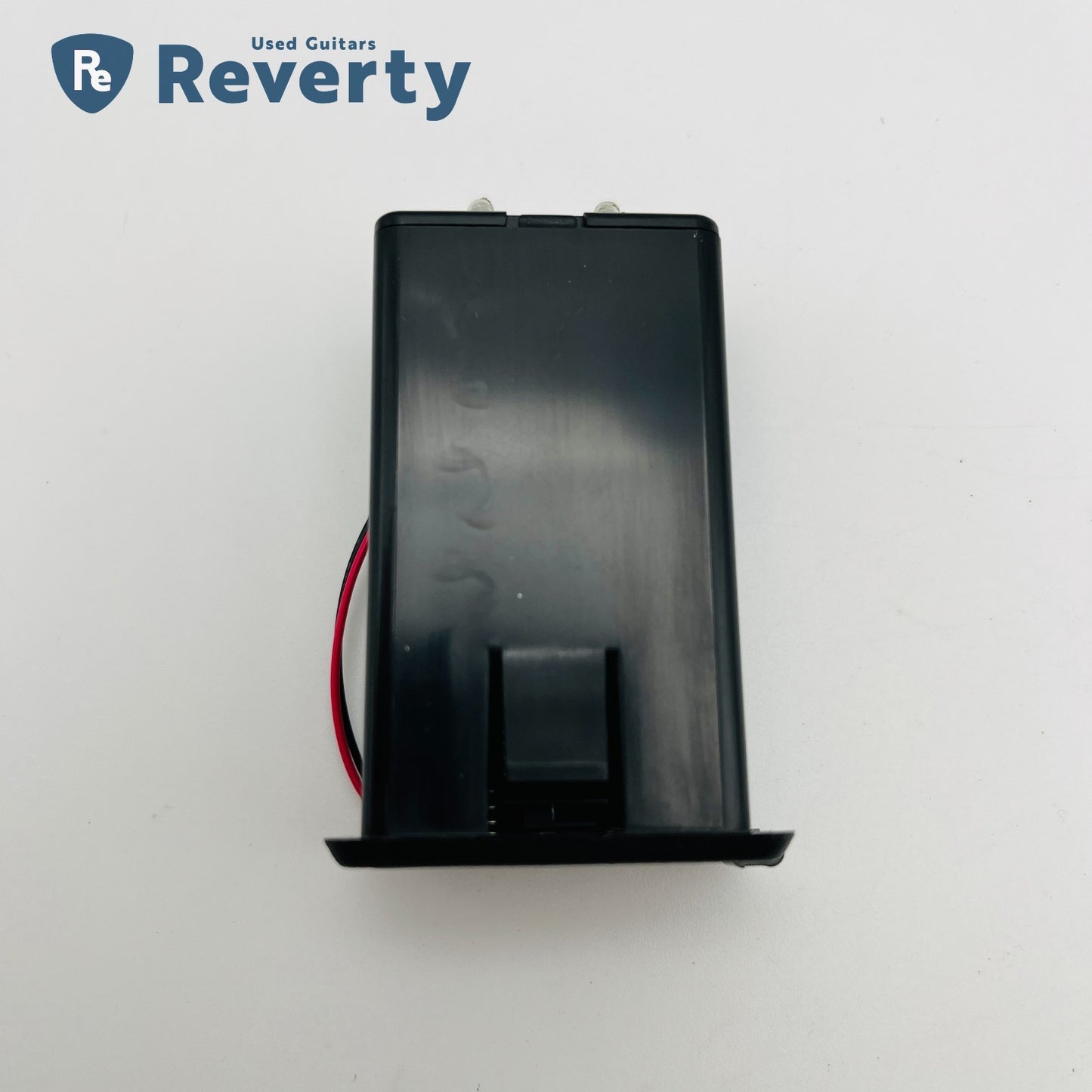 Yamaha Battery Box Case for CPX/APX Series Electric Acoustic Guitar Brand New