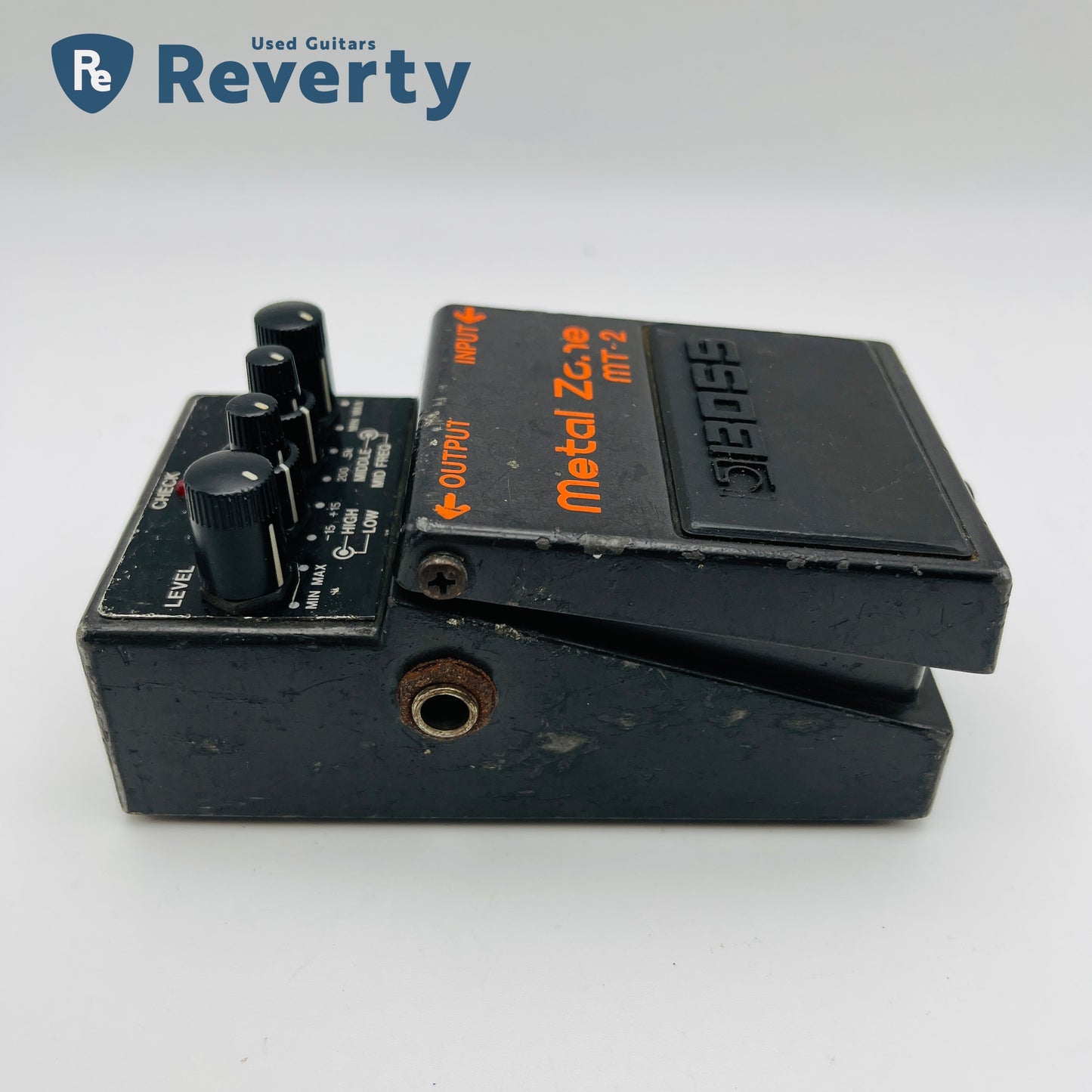 Boss MT-2 Metal Zone Guitar Effects Pedal Distortion Made in Taiwan Used