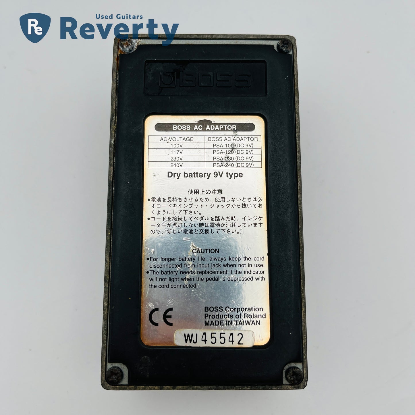 Boss MT-2 Metal Zone Guitar Effects Pedal Distortion Made in Taiwan Used