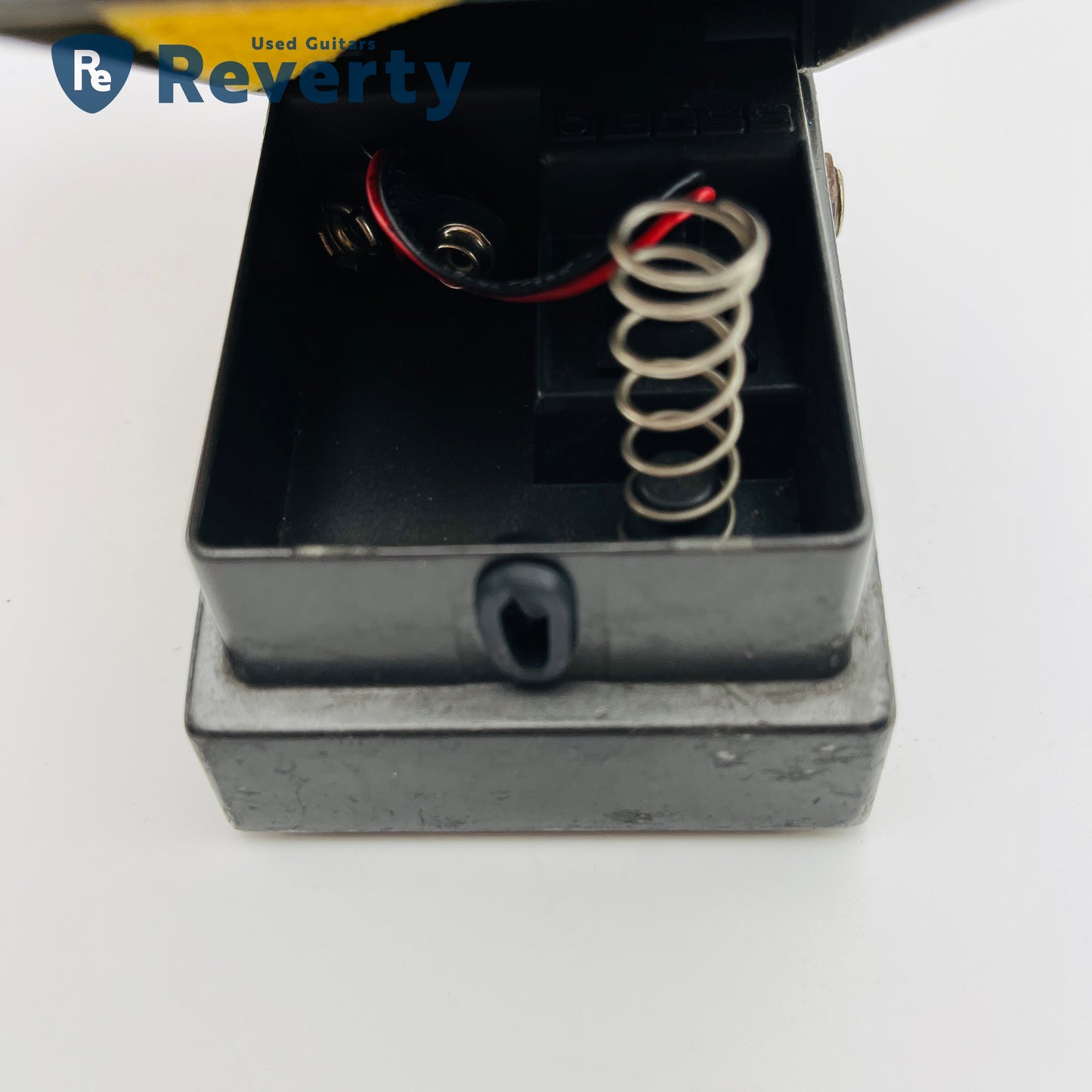 Boss MT-2 Metal Zone Guitar Effects Pedal Distortion Made in Taiwan Used