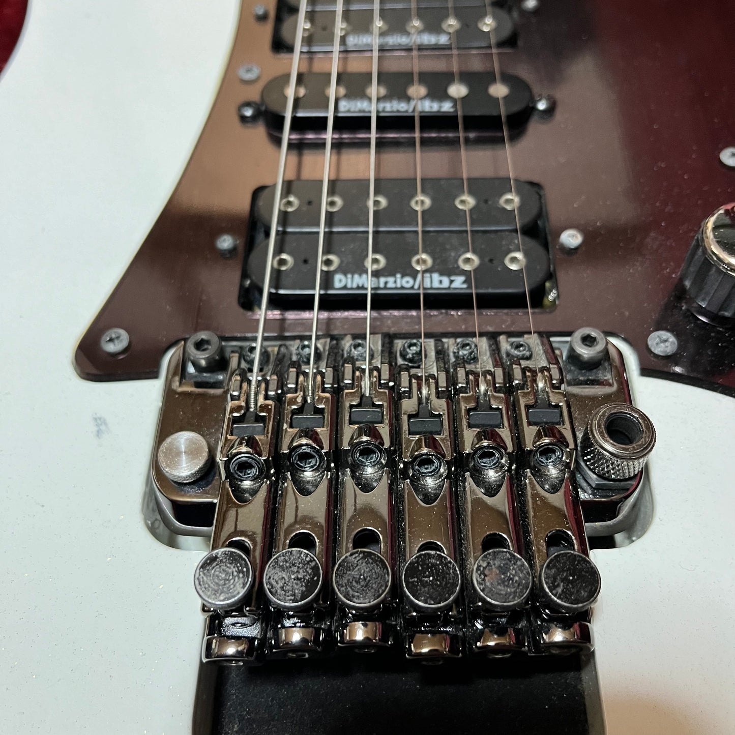 Ibanez RG2550Z-GW Prestige with Bound Rosewood Fretboard 2008 - 2014 - Galaxy White
