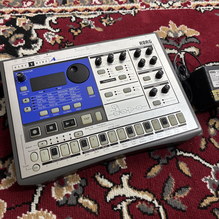 Korg Electribe EA-1 Analog Modeling Synthesizer Groovebox w/ AC Adapter MIJ