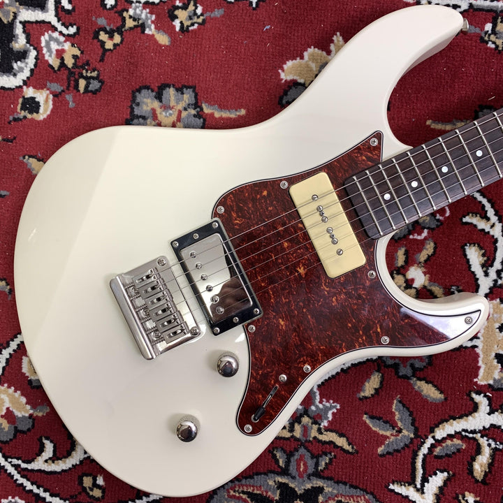 2018 Yamaha Pacifica PAC311H Vintage White P-90 Humbucker Hardtail w/ Soft Case
