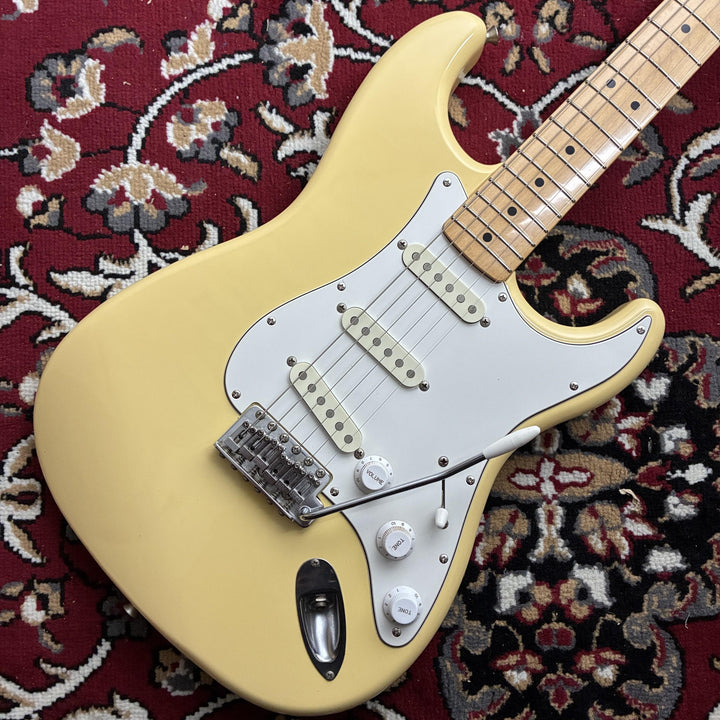 1993-94 Fender Japan ST72-53 Order Made Stratocaster Yellow White MIJ Fujigen