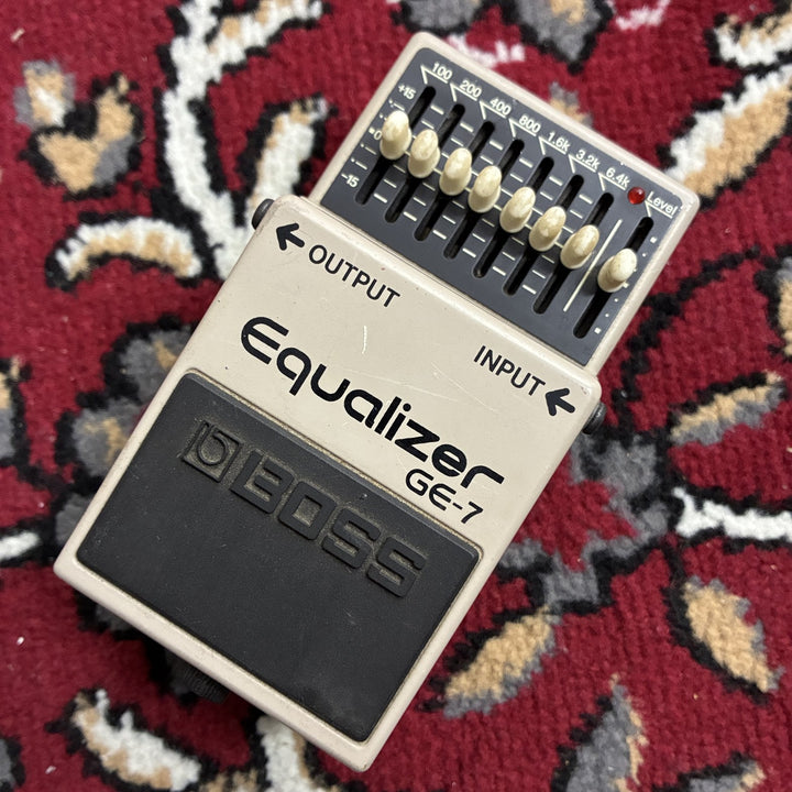 2009-2010 BOSS GE-7 Equalizer 7-Band Graphic EQ Pedal PSA Spec Made in Taiwan