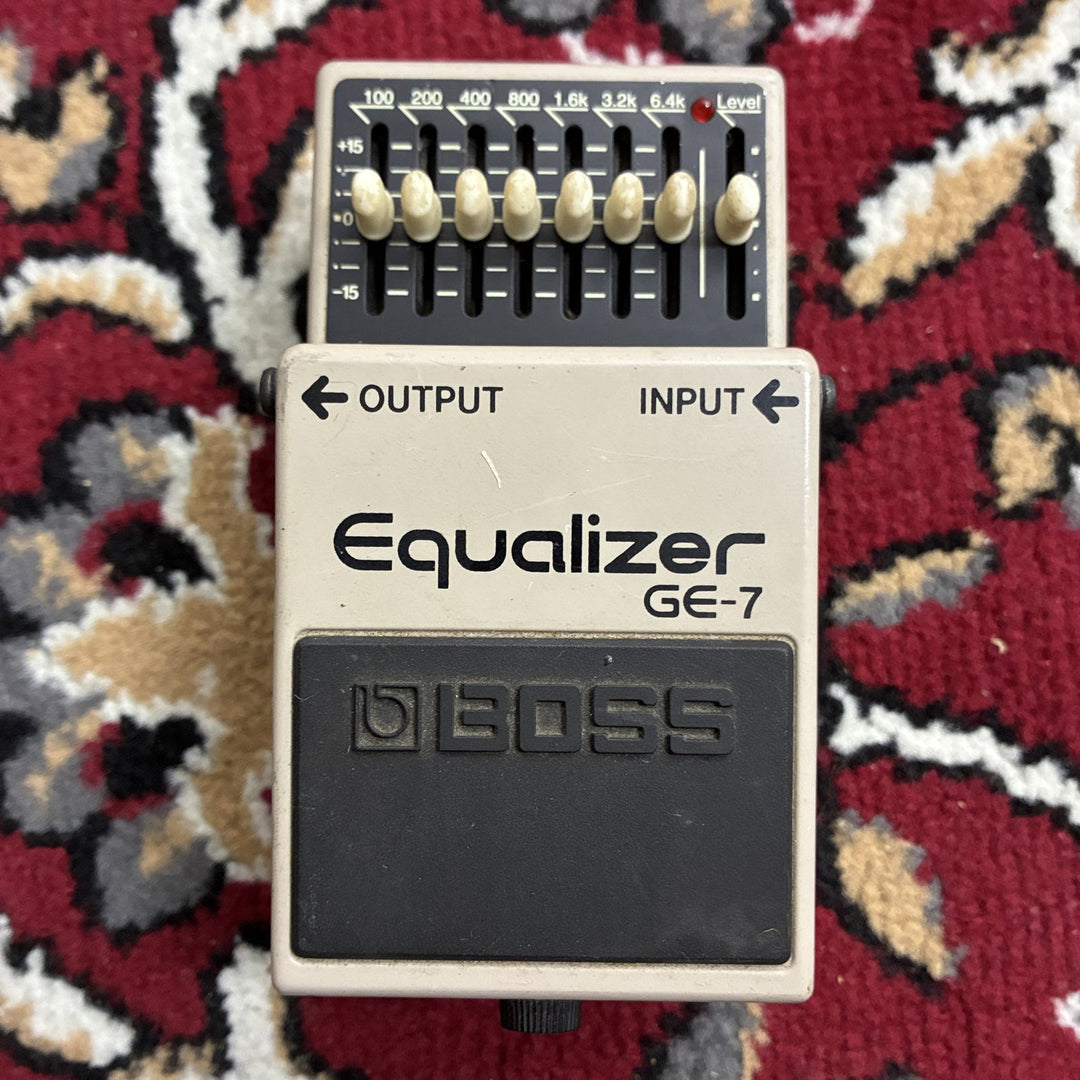 2009-2010 BOSS GE-7 Equalizer 7-Band Graphic EQ Pedal PSA Spec Made in Taiwan