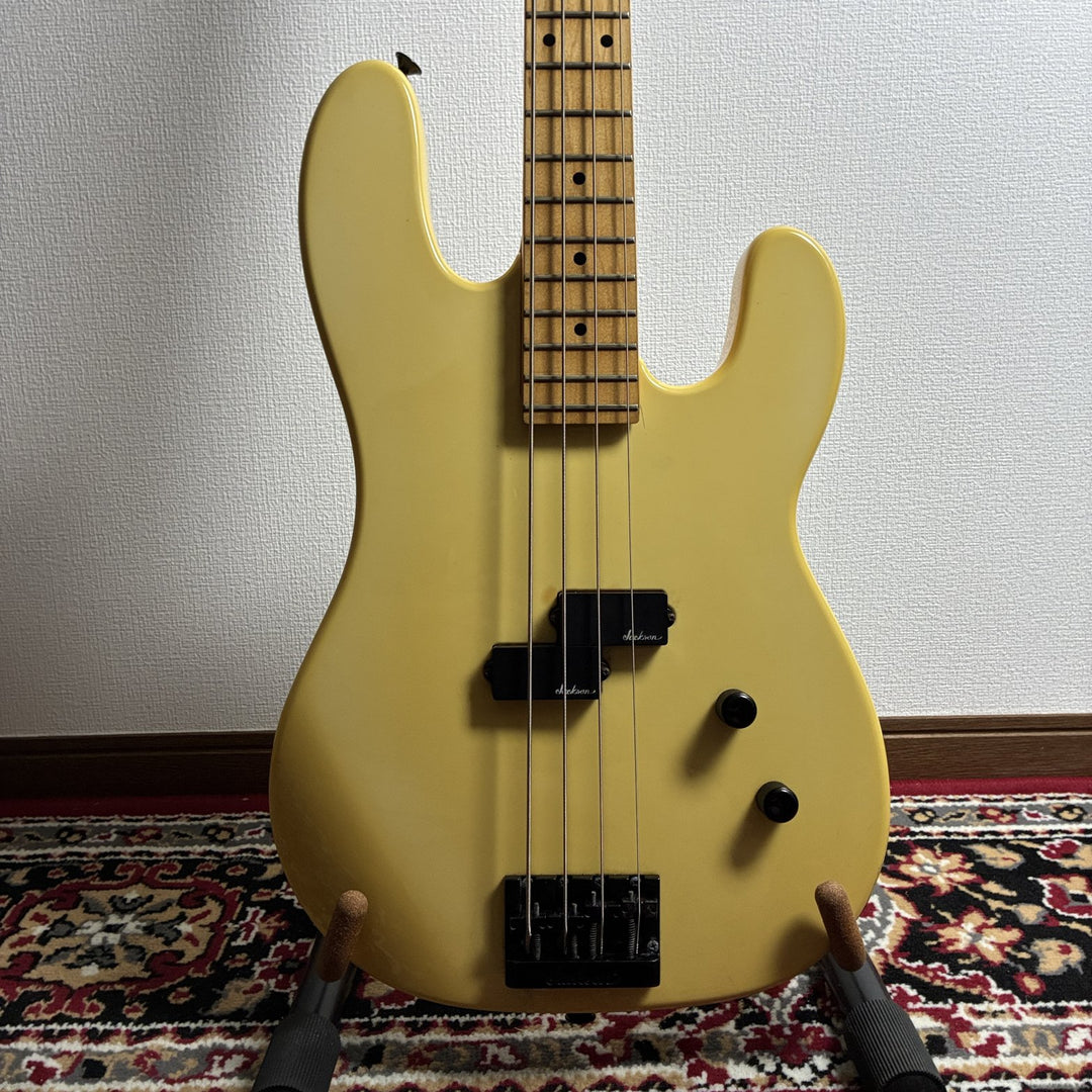 1986-1989 Charvel Model 1B Bass MIJ Vintage White Maple Jackson J-20 Japan