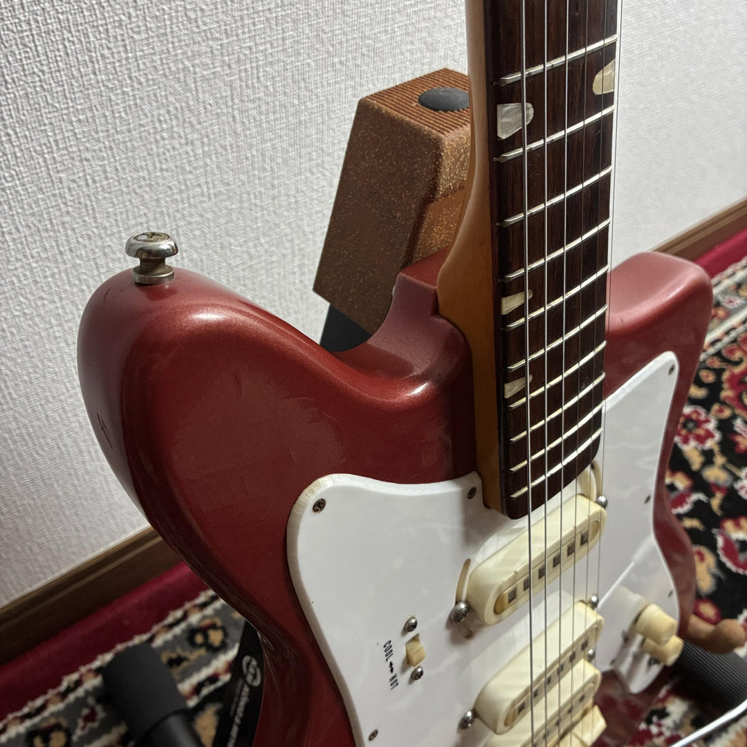 c.1966-67 Guyatone LG-120T Swivel Pickup Metallic Red MIJ Vintage Bizarre Japan