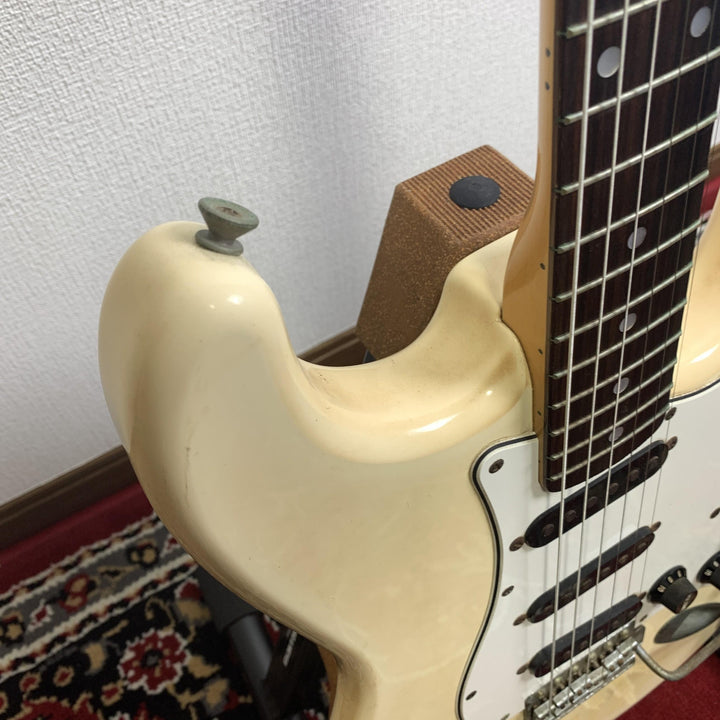 1985-86 Fender Japan ST72 &
