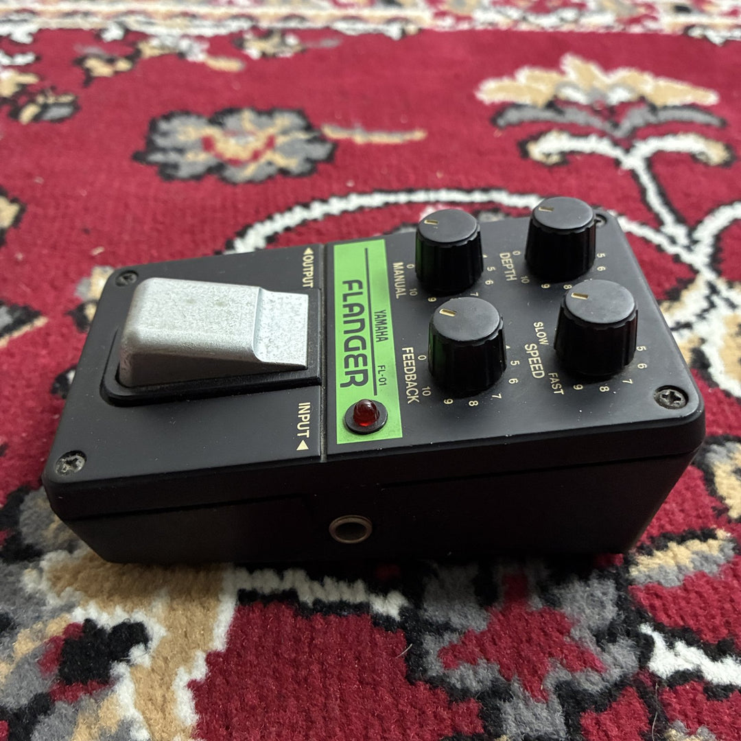 1980s Yamaha FL-01 Flanger PSE Series Analog BBD Vintage Effect Pedal MIJ Japan