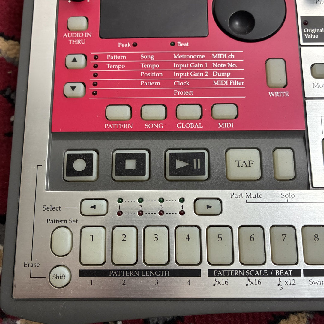 Korg Electribe R ER-1 Rhythm Synthesizer Drum Machine Original Non-mkII w/ PSU