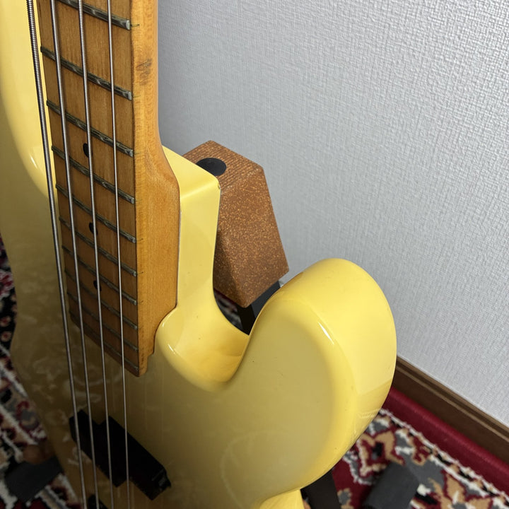 1986-1989 Charvel Model 1B Bass MIJ Vintage White Maple Jackson J-20 Japan