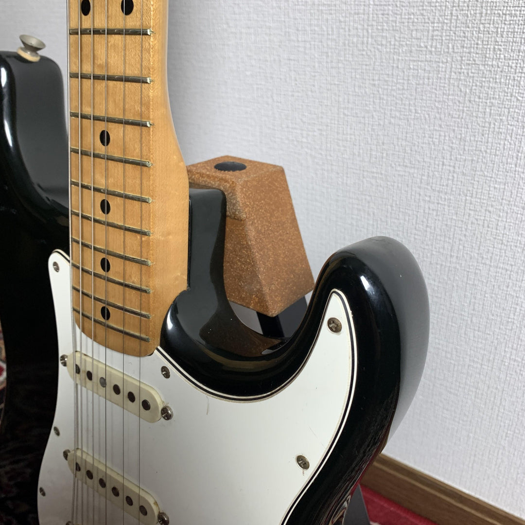 1977 Aria Pro II Strikin&