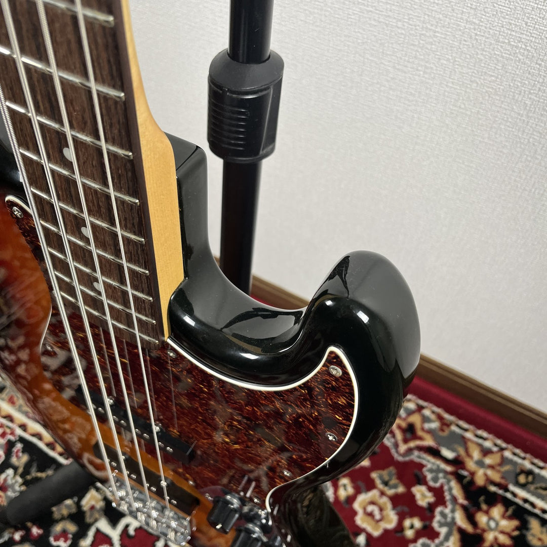 2009 K-ON! KJB-MIO Mio Akiyama Jazz Bass 3-Tone Sunburst Right-Handed w/ Case