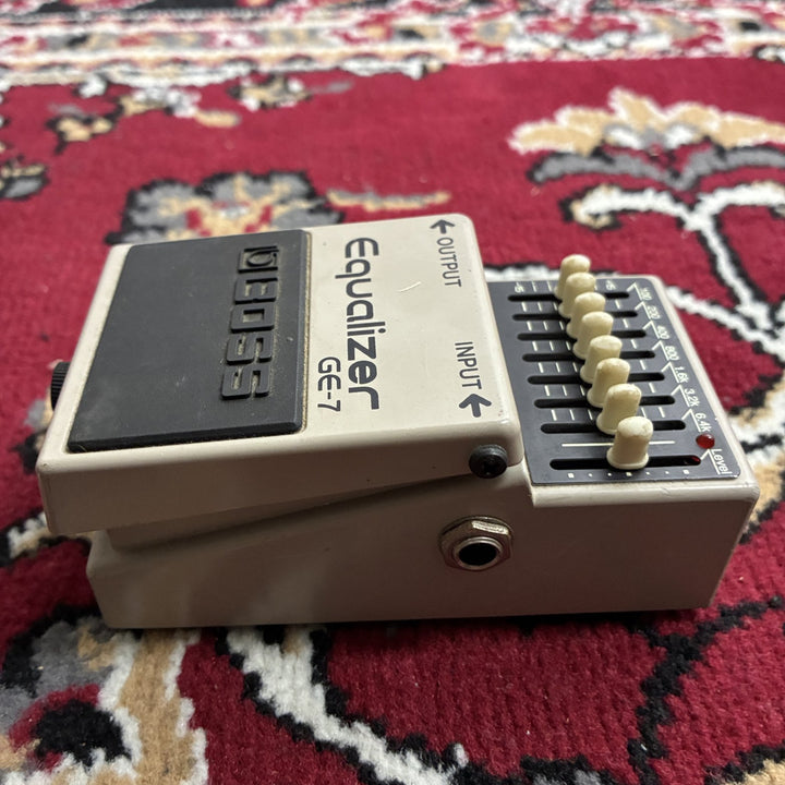 2009-2010 BOSS GE-7 Equalizer 7-Band Graphic EQ Pedal PSA Spec Made in Taiwan