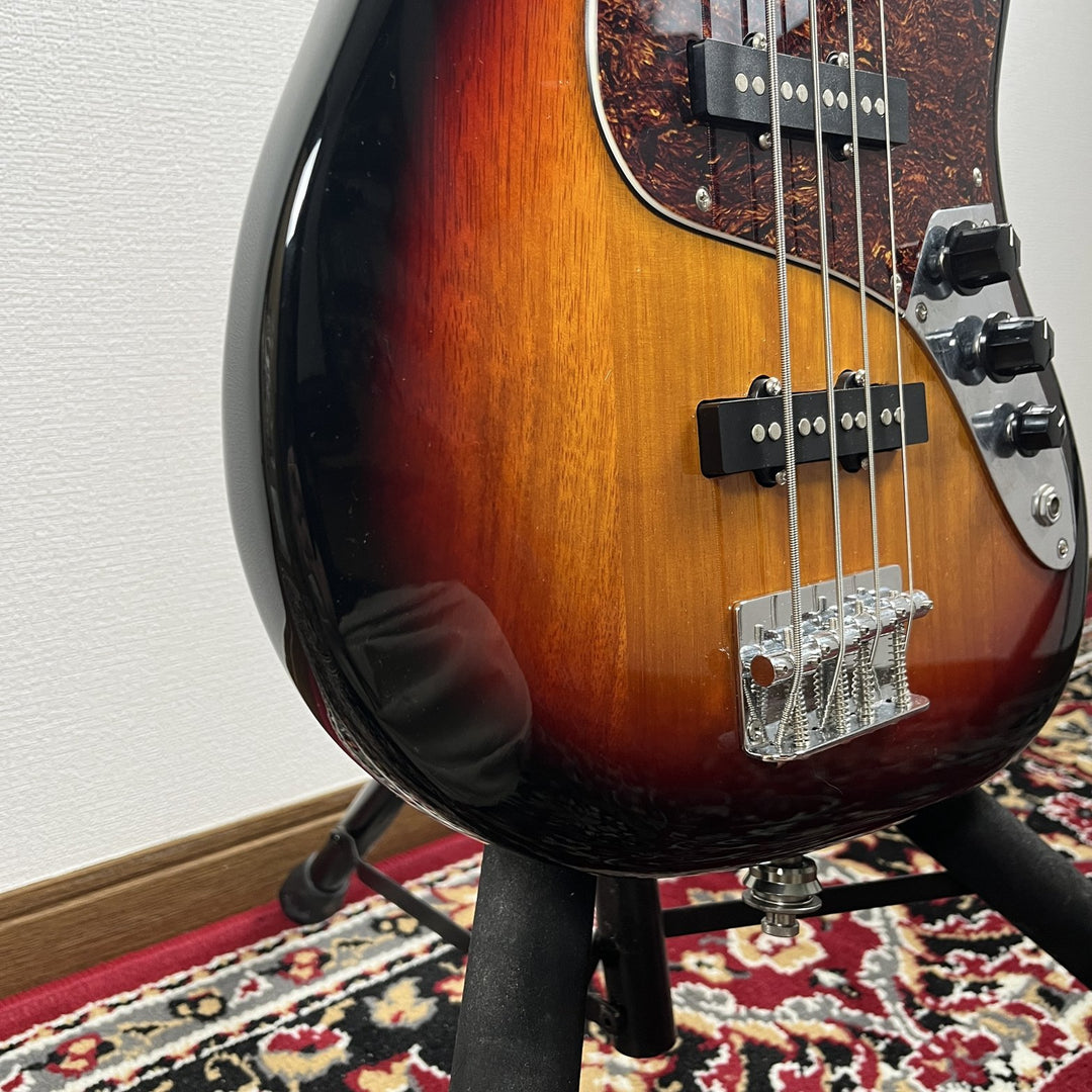 2009 K-ON! KJB-MIO Mio Akiyama Jazz Bass 3-Tone Sunburst Right-Handed w/ Case