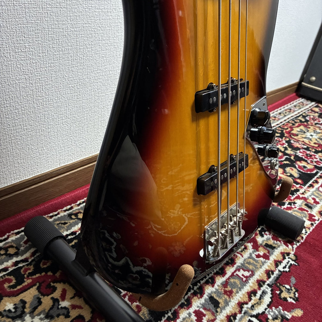 2020 Fender MIJ Traditional 60s Jazz Bass Fretless 3-Color Sunburst Japan Ltd