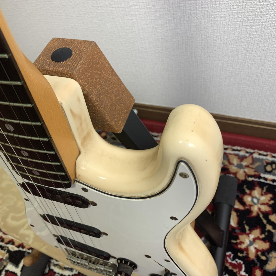 1985-86 Fender Japan ST72 &