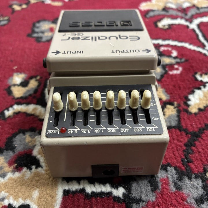 2009-2010 BOSS GE-7 Equalizer 7-Band Graphic EQ Pedal PSA Spec Made in Taiwan