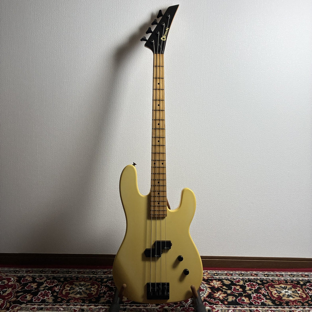 1986-1989 Charvel Model 1B Bass MIJ Vintage White Maple Jackson J-20 Japan