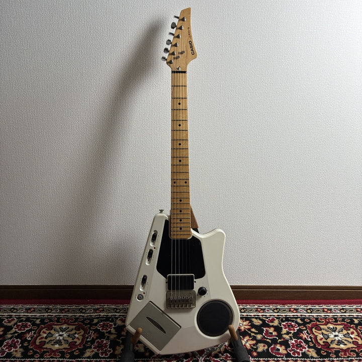 1980s Casio EG-5 Eleking White Guitar Built-in Cassette Deck Amp Speaker MIJ