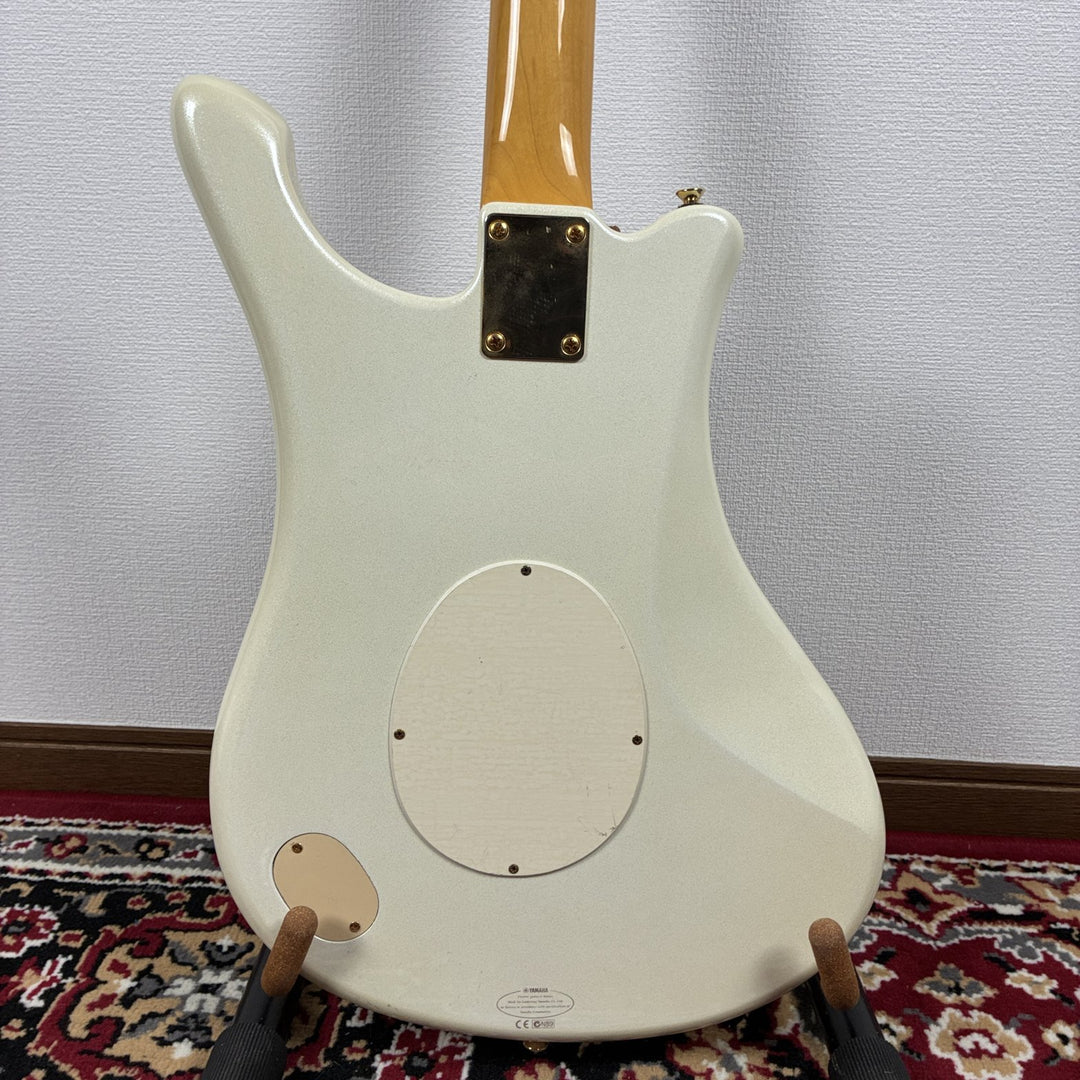 2000s Yamaha SGV1200 Flying Samurai Offset Pearl Snow White Gold HW w/ OHSC