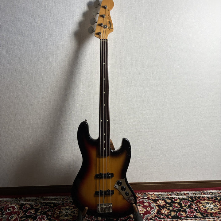 2020 Fender MIJ Traditional 60s Jazz Bass Fretless 3-Color Sunburst Japan Ltd