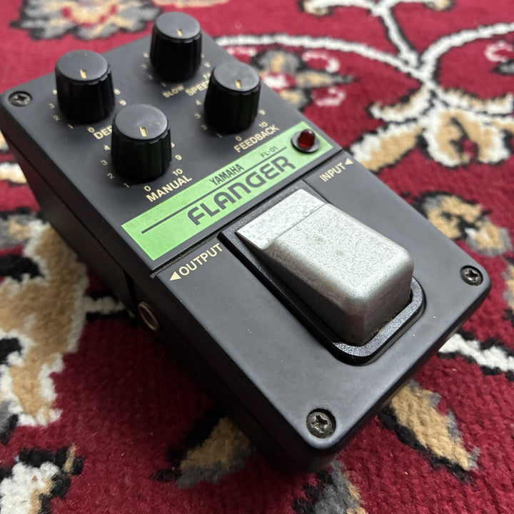 1980s Yamaha FL-01 Flanger PSE Series Analog BBD Vintage Effect Pedal MIJ Japan