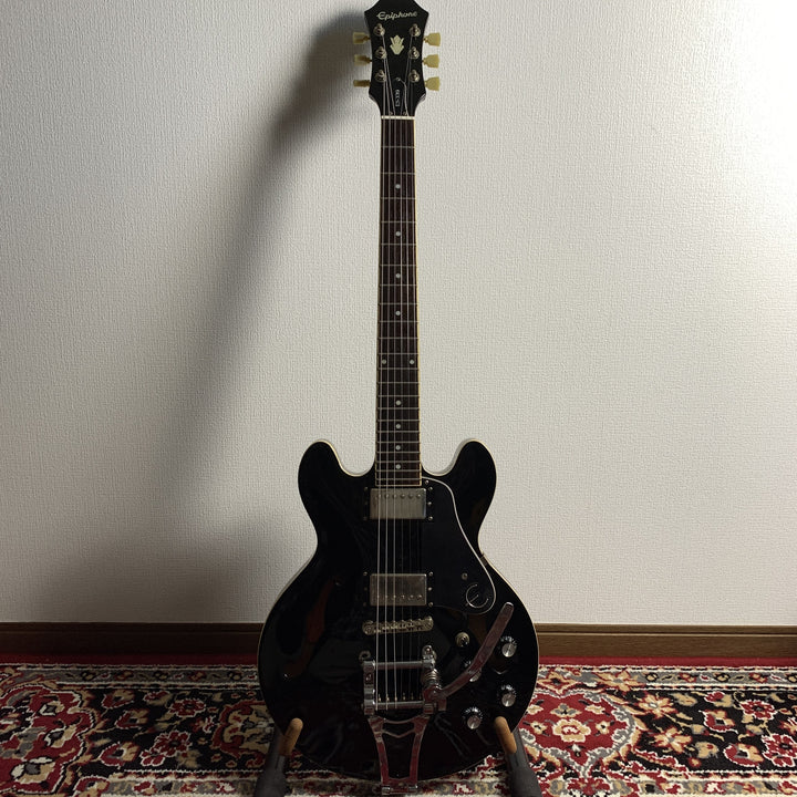 Epiphone Dot ES 339 Ebony Vibrato Semi-Hollow Electric Guitar 2016