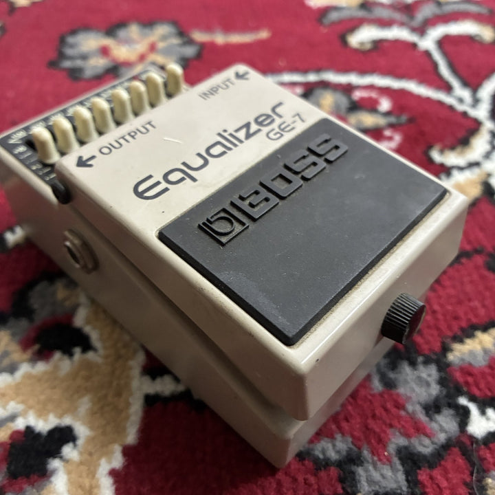2009-2010 BOSS GE-7 Equalizer 7-Band Graphic EQ Pedal PSA Spec Made in Taiwan