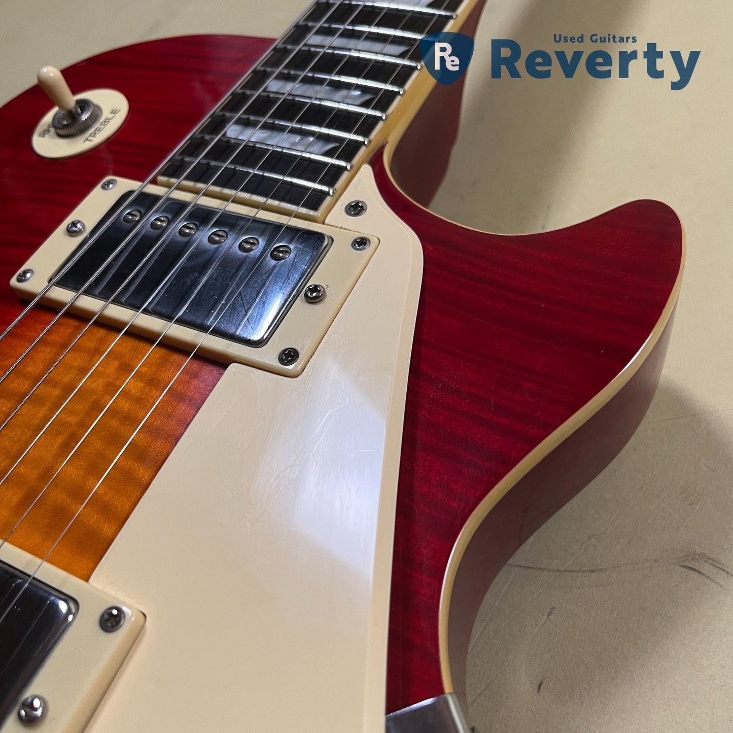 K-ON! KLP-YUI Yui Hirasawa Les Paul Model Electric Guitar w/Original Hard Case