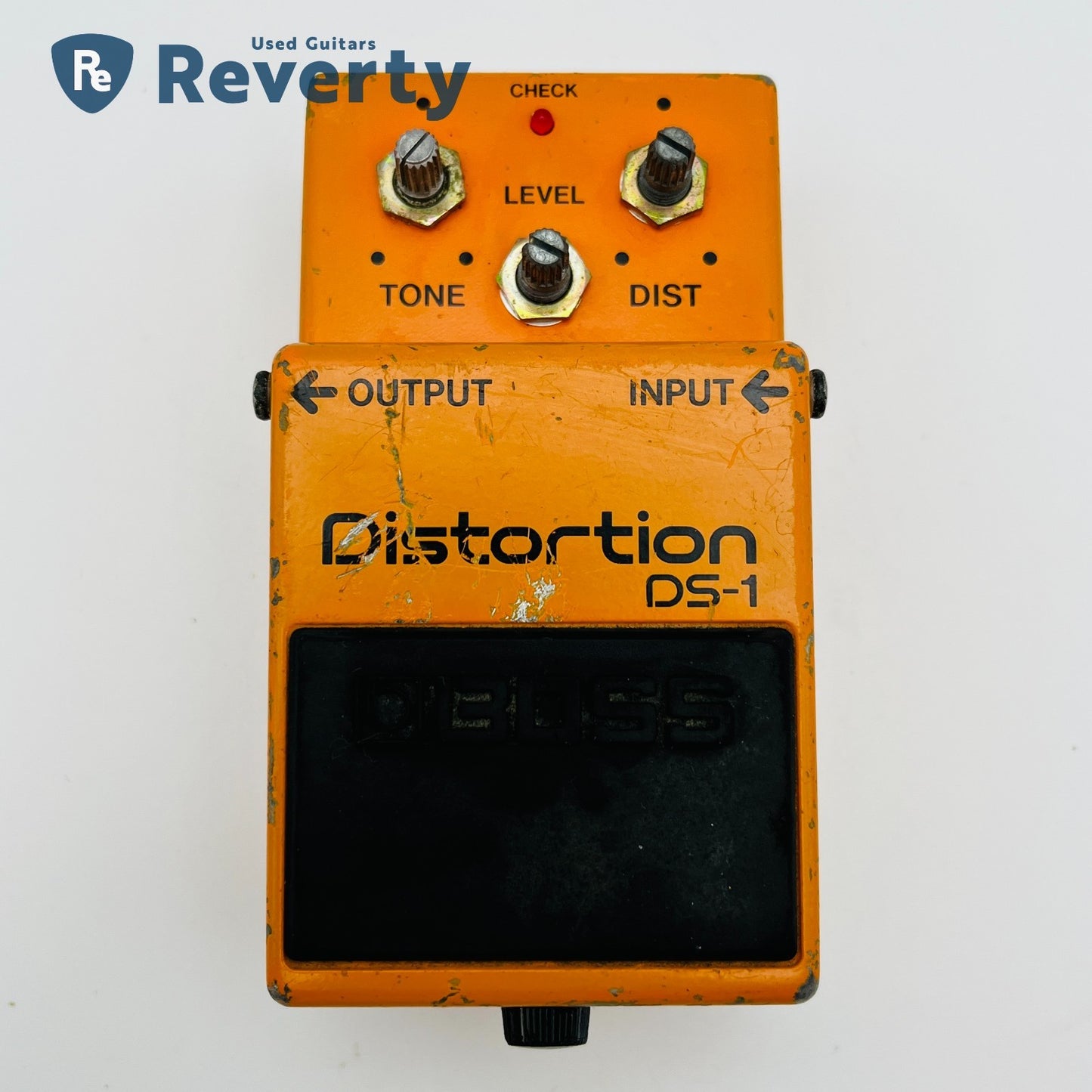 Boss DS-1 Distortion Guitar Effect Pedal Made in Taiwan Silver Label Used