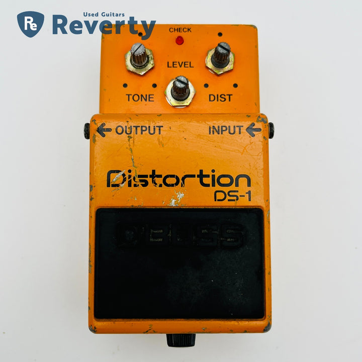 Boss DS-1 Distortion Guitar Effect Pedal Made in Taiwan Silver Label Used