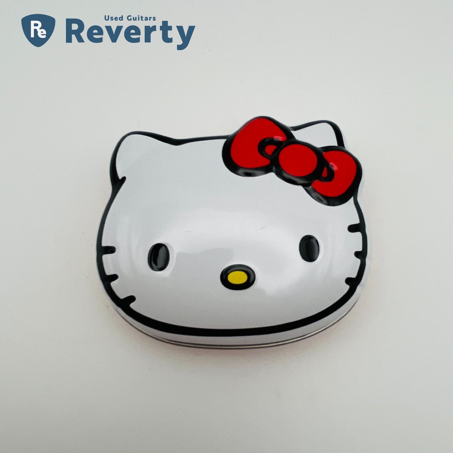 Fender × Hello Kitty Guitar Pick Tin 18 Pack Pick & Case Japan Limited New