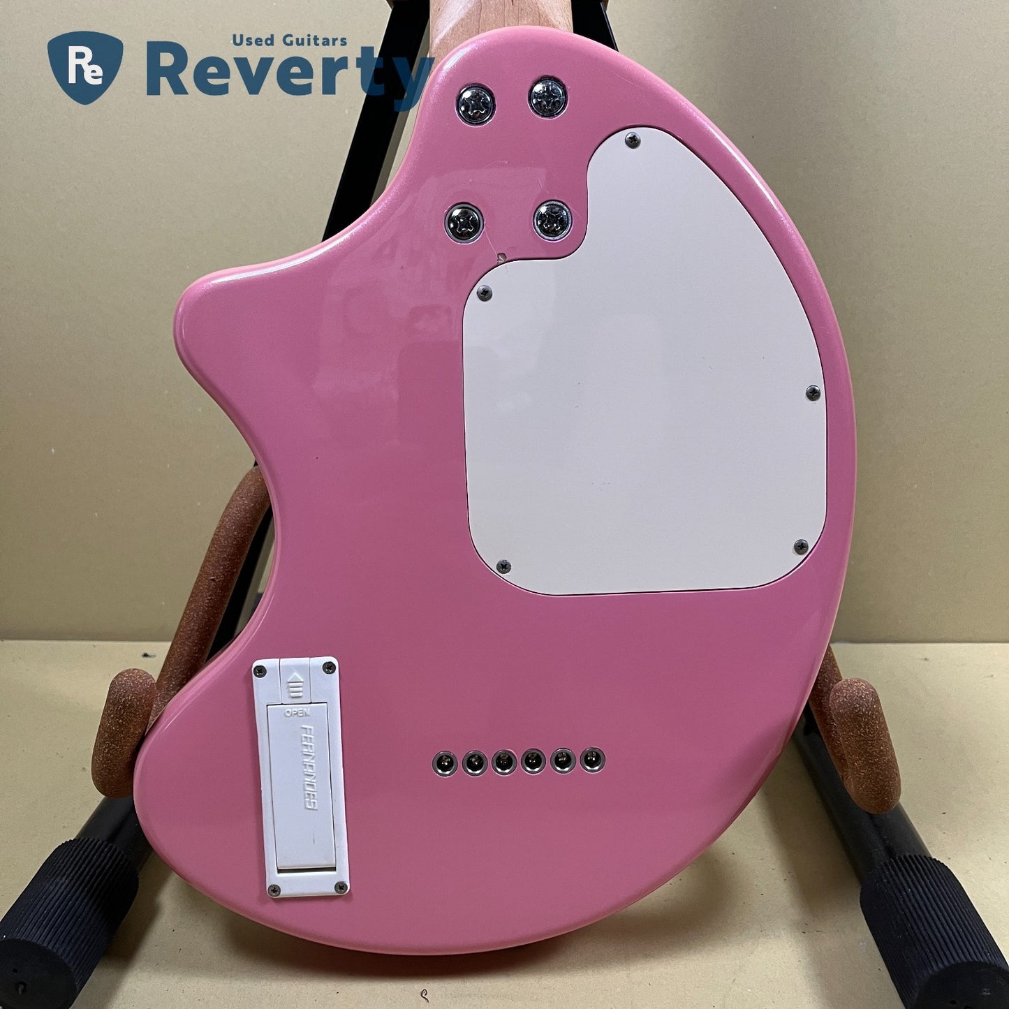 Fernandes ZO-3 HK Hello Kitty Model Mini Electric Guitar with Built in Amplifier