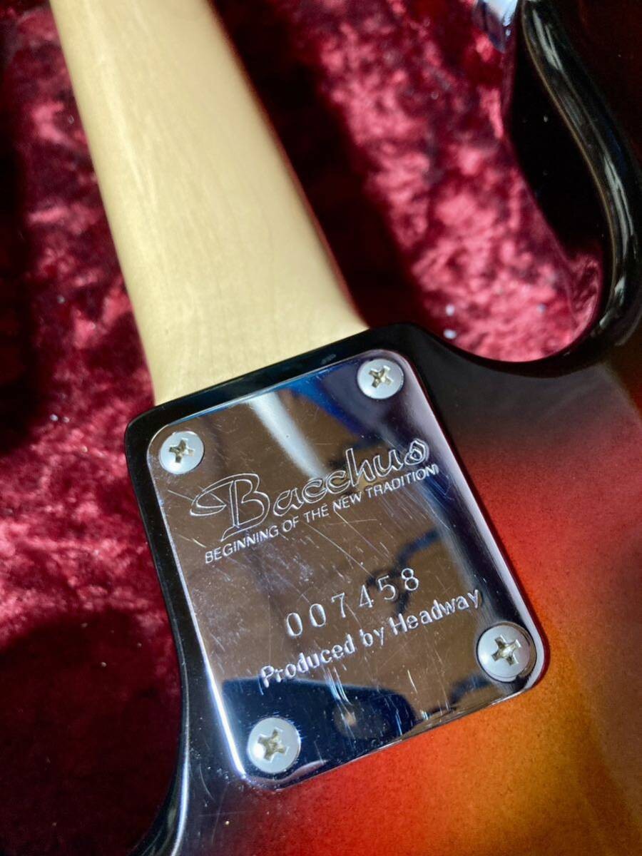 Bacchus BJB-118 Sunburst Made in Japan Jazz Bass Electric Bass 4.2kg Used