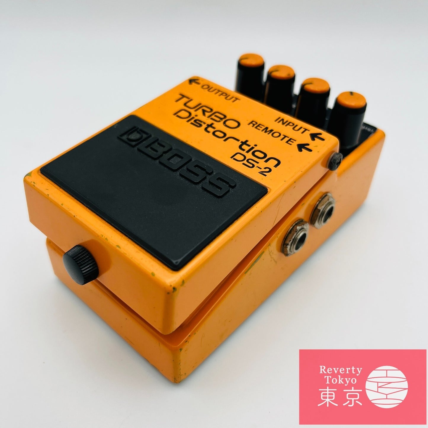 Boss DS-2 Turbo Distortion Guitar Effect Pedal Made in Taiwan Silver Label Used
