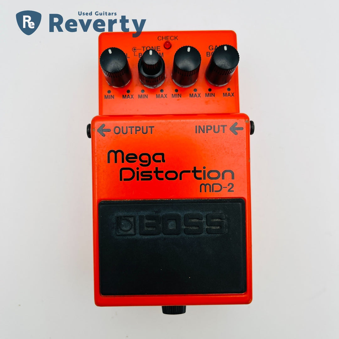 Boss MD-2 Mega Distortion Guitar Effect Pedal Made in Taiwan Silver Label Used