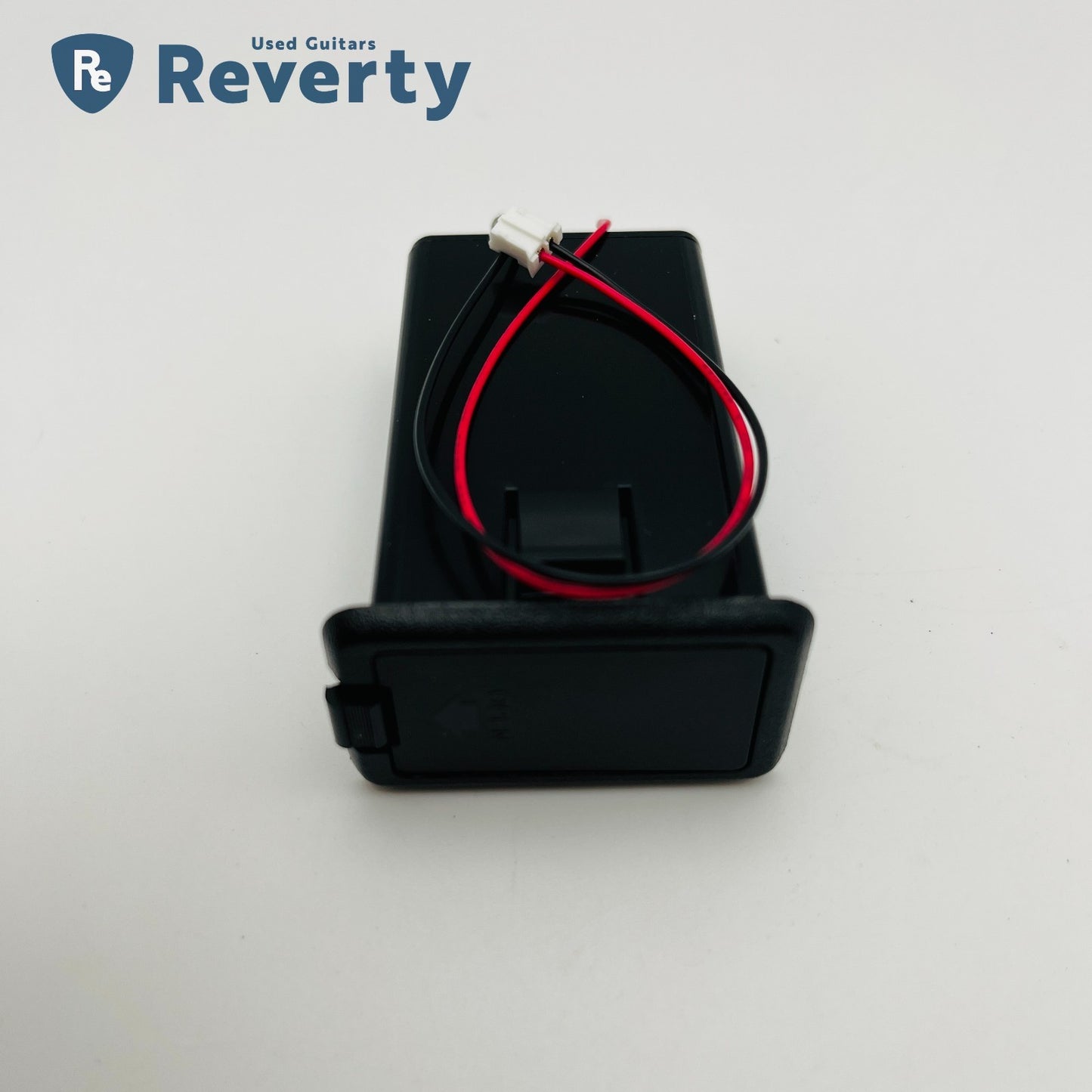 Yamaha Battery Box Case for CPX/APX Series Electric Acoustic Guitar Brand New