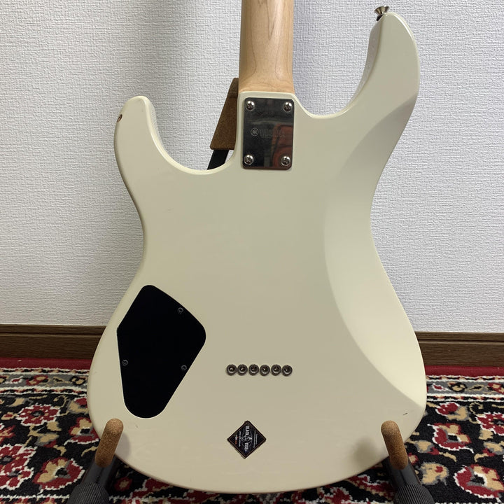 2018 Yamaha Pacifica PAC311H Vintage White P-90 Humbucker Hardtail w/ Soft Case