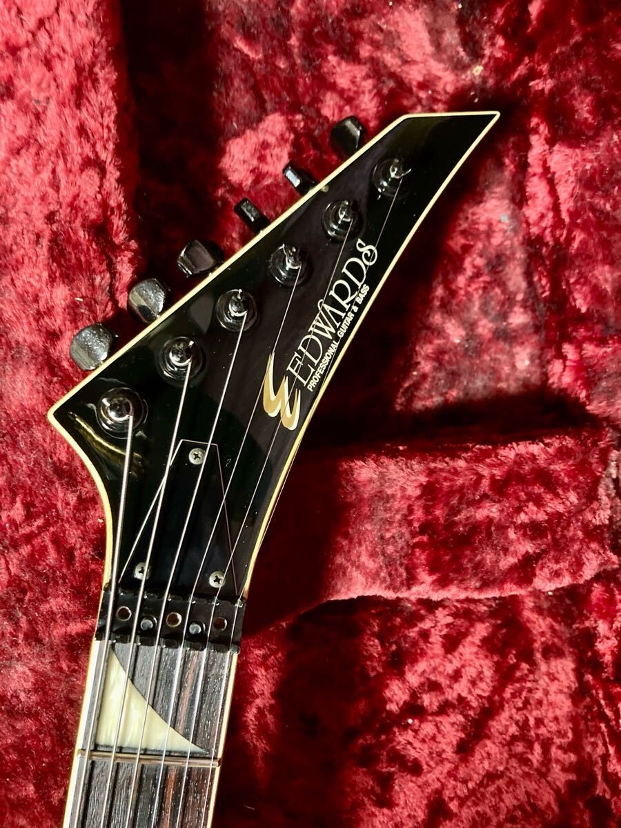 Edwards / ESP King V Flying V Model Red 3.6kg Locking Tremolo Used