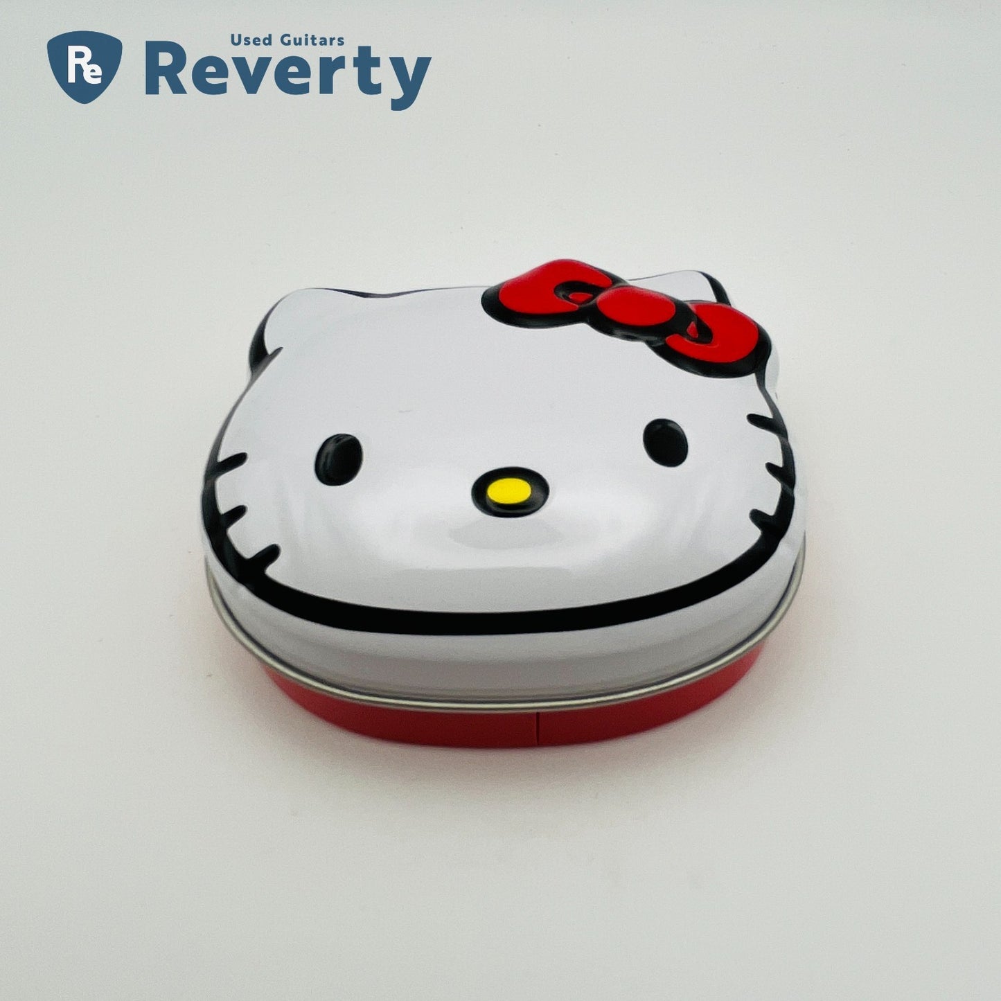 Fender × Hello Kitty Guitar Pick Tin 18 Pack Pick & Case Japan Limited New