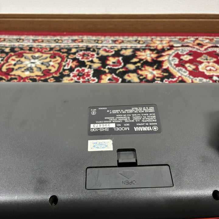 1987 Yamaha SHS-10R Red Keytar FM Digital Keyboard MIDI MIJ w/ Box &amp; Strap