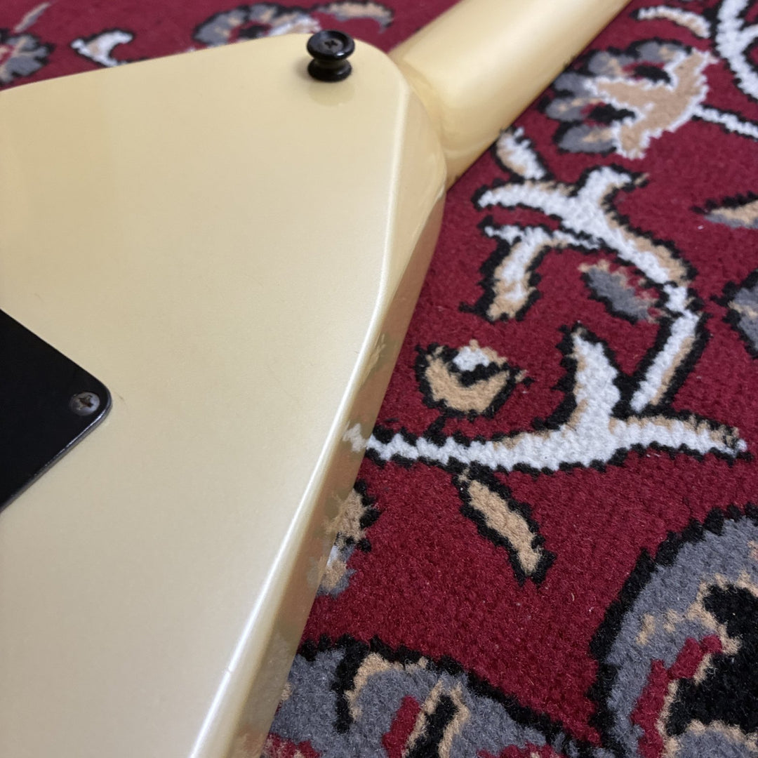 1986 Fernandes JS-110 Limited Edition Rhoads V Pearl White Floyd Rose MIJ Japan