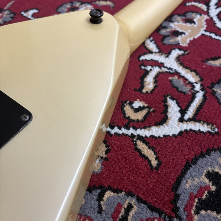 1986 Fernandes JS-110 Limited Edition Rhoads V Pearl White Floyd Rose MIJ Japan