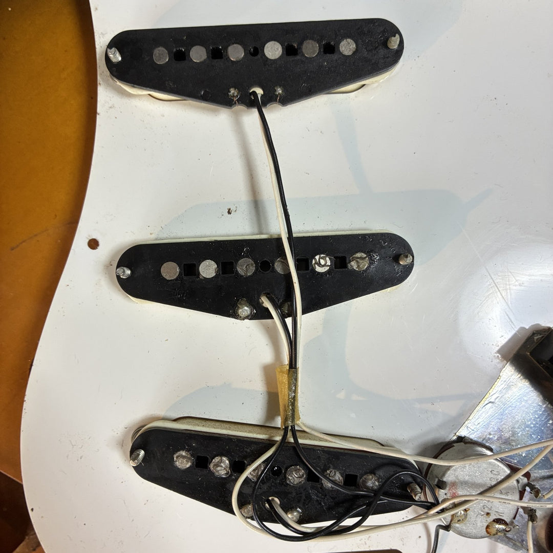 1991 Fender Japan ST-57L Lefty Left-Handed Stratocaster Sunburst MIJ Fujigen