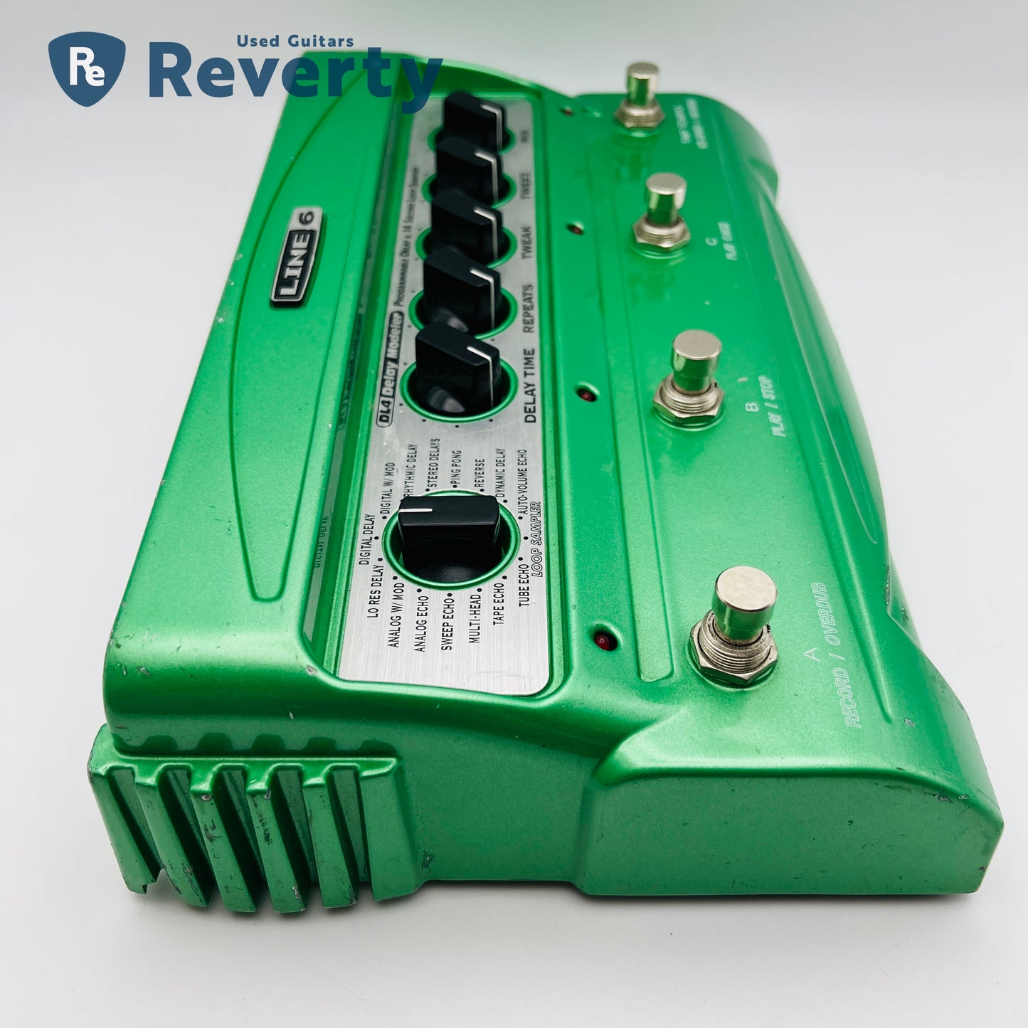 LINE6 DL4 Stompbox Delay Modeler Guitar Effect Pedal w/Power cord Used