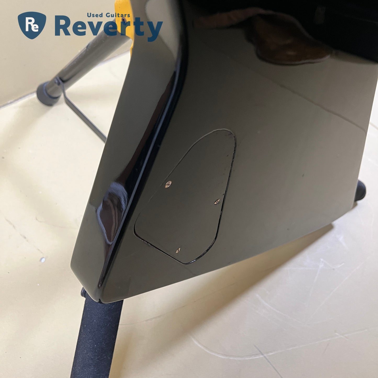 Aria Pro Ⅱ ZZB Deluxe Explorer Bass All Black Made in Japan 1984 Used