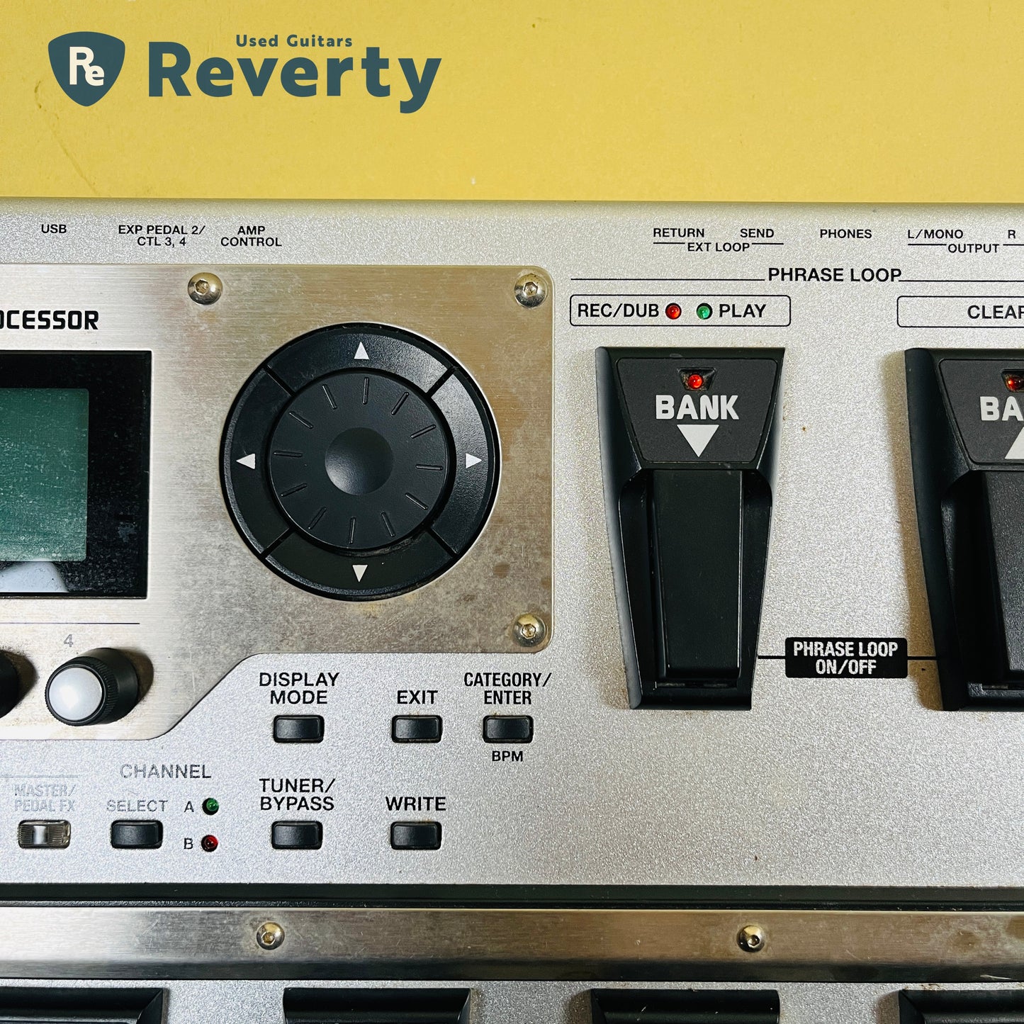 Boss GT-10 Guitar Multi-Effects Floor Processor Pedal Board Used